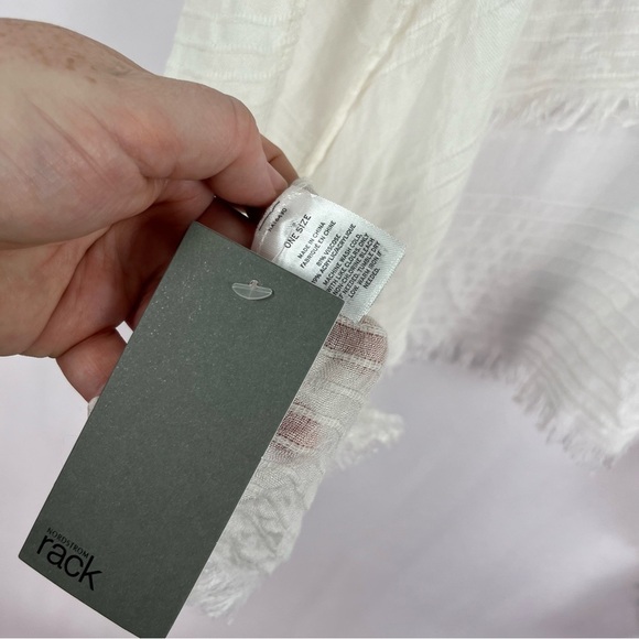 2/$30 Nordstrom Tan White Striped Ombré Kimono Shawl - Picture 7 of 8